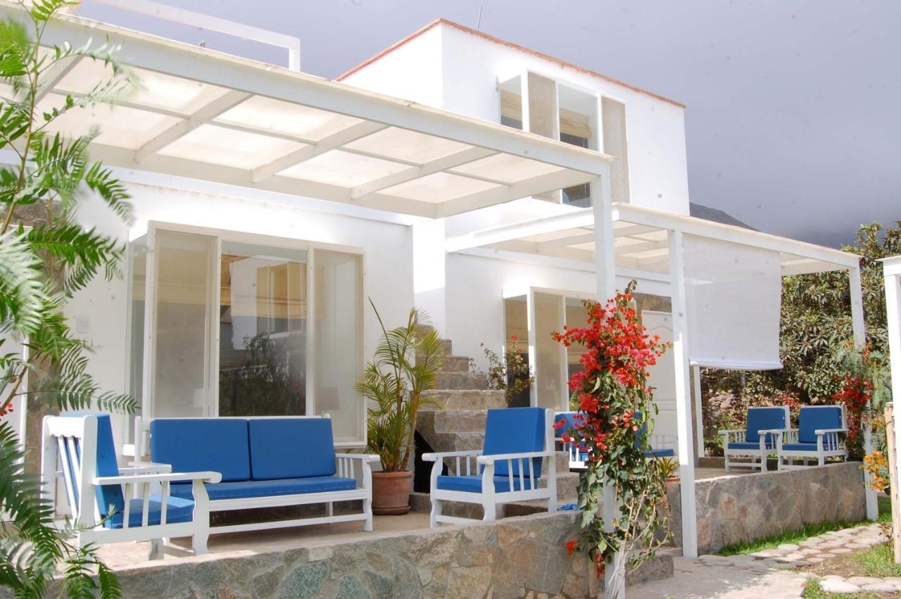 Hotel Los Palomos Lunahuana Exterior photo